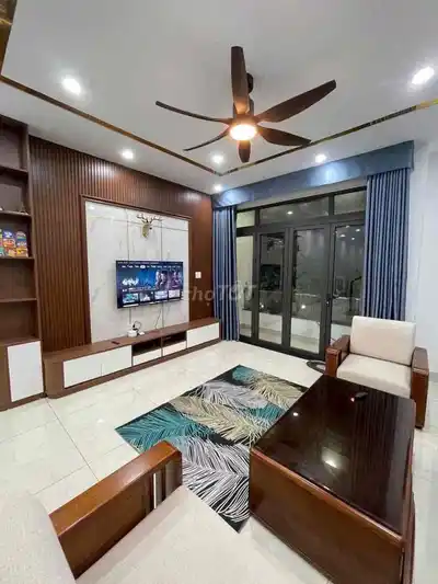CHO THUÊ NHÀ BỜ QUAN 3 - 6PN 4WC FULL NỘI THẤT