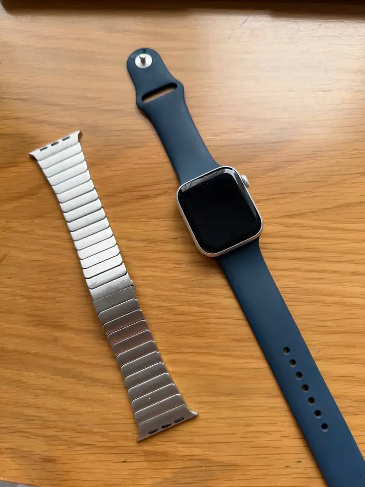 Apple Watch SE 2 Silver 44 мм