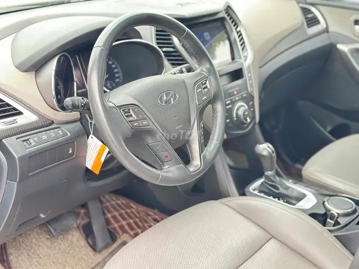 Hyundai Santafe 2017 максимальная комплектация бензин