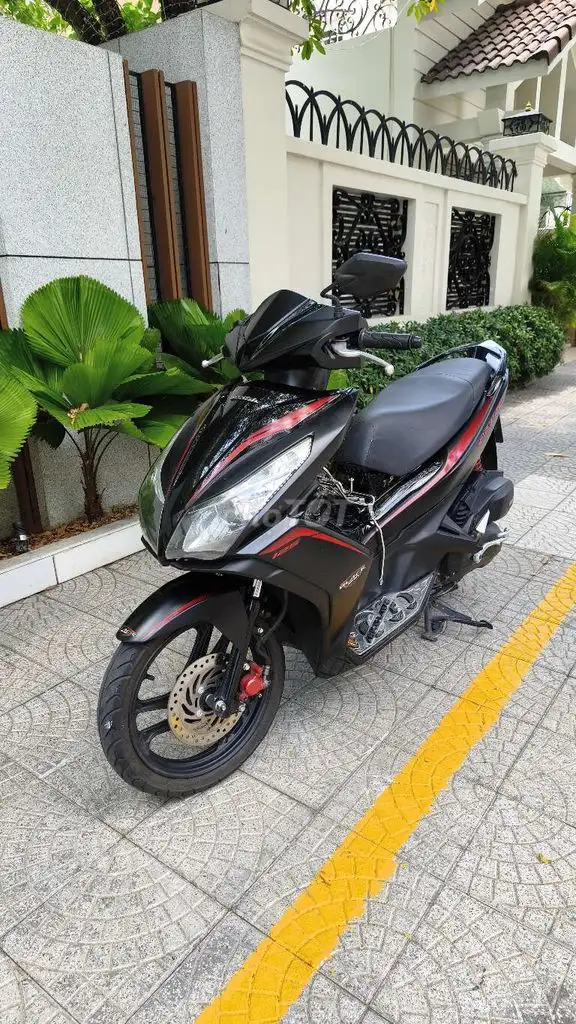 Honda Airblade, отличное состояние, мощный и тихий двигатель