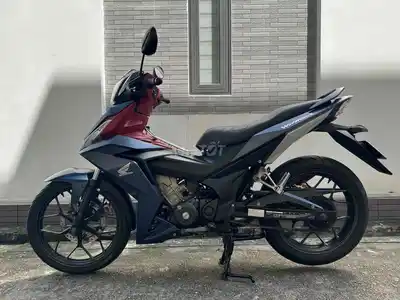 Honda Winner 2016 Красно-синий 35427 км