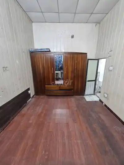 Дом в аренду 40 м x 3 этажа, 4 спальни, 2 спальни, Гонконг Май, Бах Май