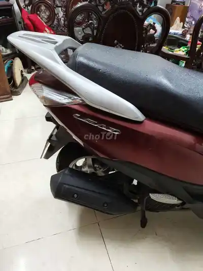 Honda Lead 125cc красная