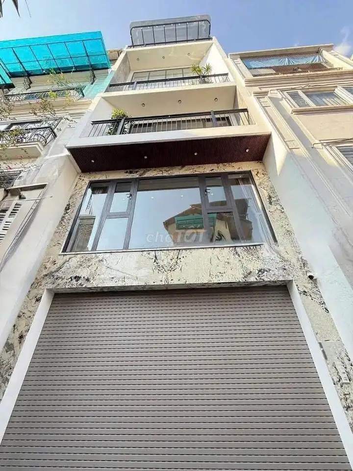Bán nhà Hồng Tiến 89m2, 8 tầng, ô tô tránh, thang máy, gần Cầu Trần Hư