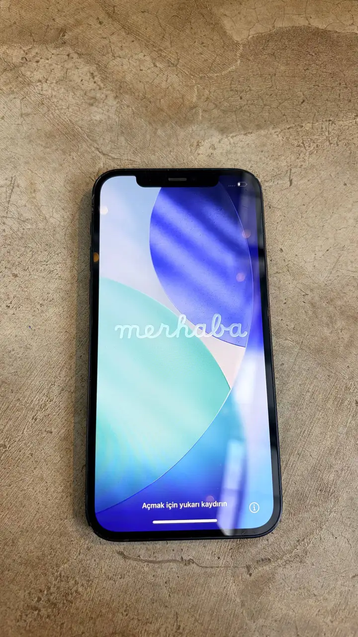 iPhone 12 64GB