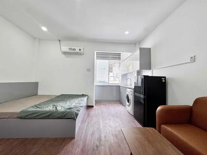 Студия 30м2 с мебелью в центре Quận 3