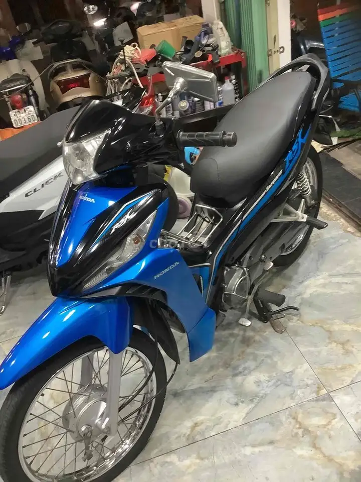 Honda Wave RSX 110 2017 сине-черный