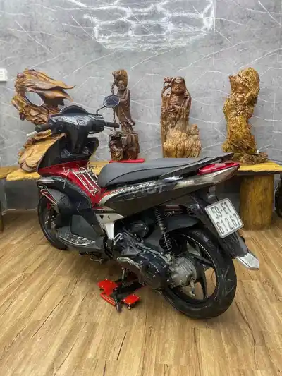 Honda Airblade, номера Сайгона, пластик целый, тихий двигатель