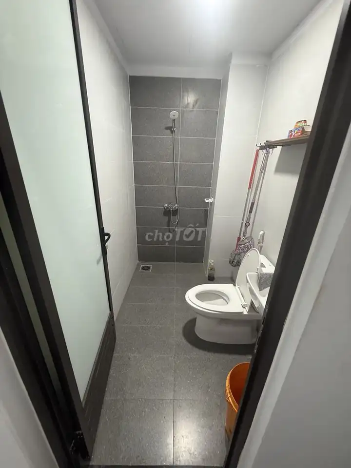 Дом в узком переулке, район Тхань Кхе