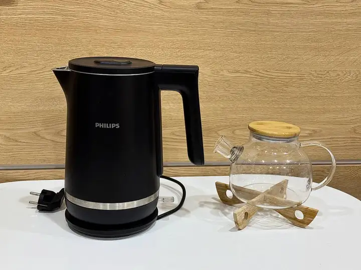 Чайник из нержавейки Philips