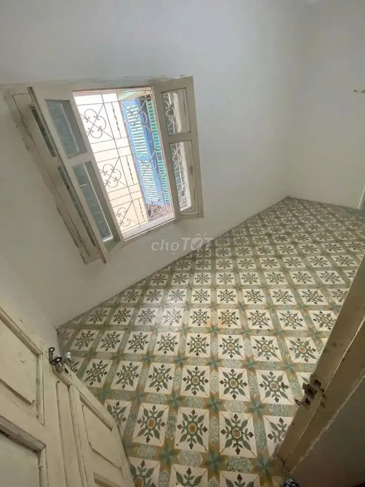 Дом в переулке Дой Кан, 55 кв.м, 3 этажа, машина, 40 м до улицы