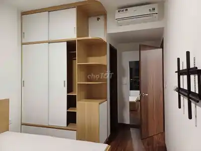Квартира Vo Van Kiet в аренду в Бинь Тане - 78 м², 2 спальни, 2 туалета, роскошная мебель