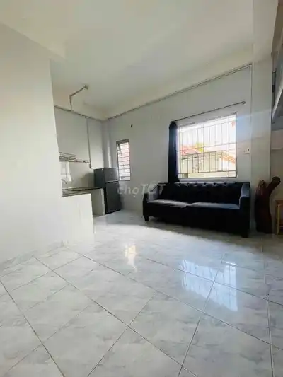 Собственник сдает комнату 35 м² с мебелью