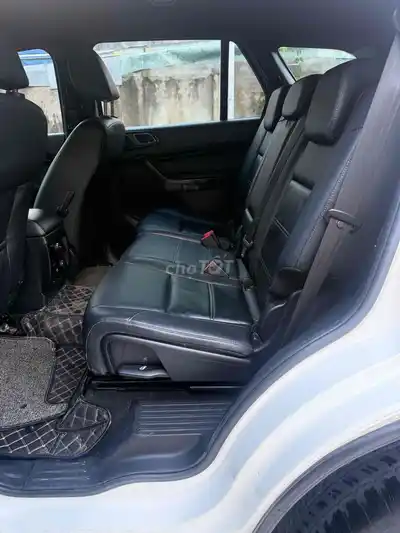 Ford Everest 2022 Titanium