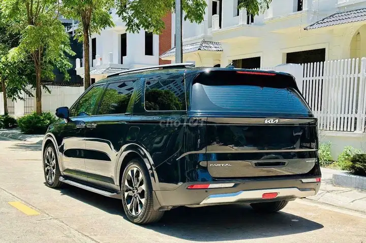 Kia Carnival Signature 2023