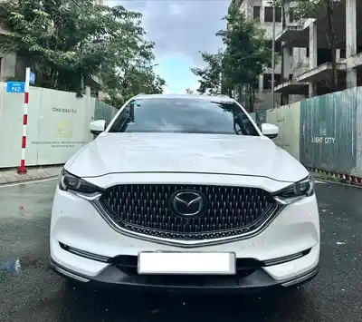 Мазда CX8 Премиум 2,5 л производства 2022 года в новой форме