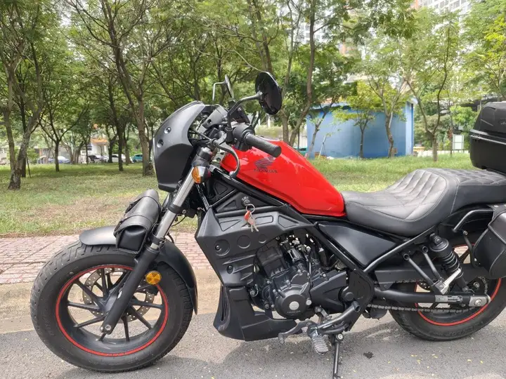 Мотоцикл Honda Rebel 300