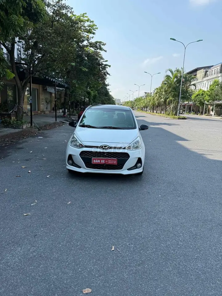 Hyundai Grand i10 Хэтчбек Белый