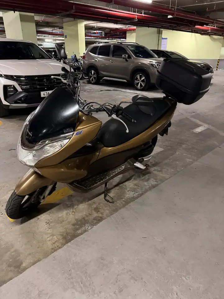 Honda PCX 125, 2011 год