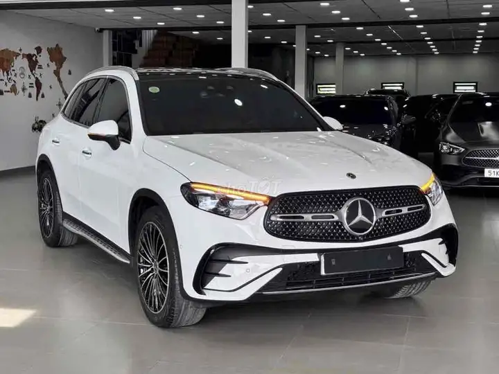 Mercedes GLC300 4Matic V1 2024 пробег 26.000 км