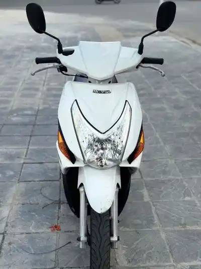 Honda Click белый скутер 2013