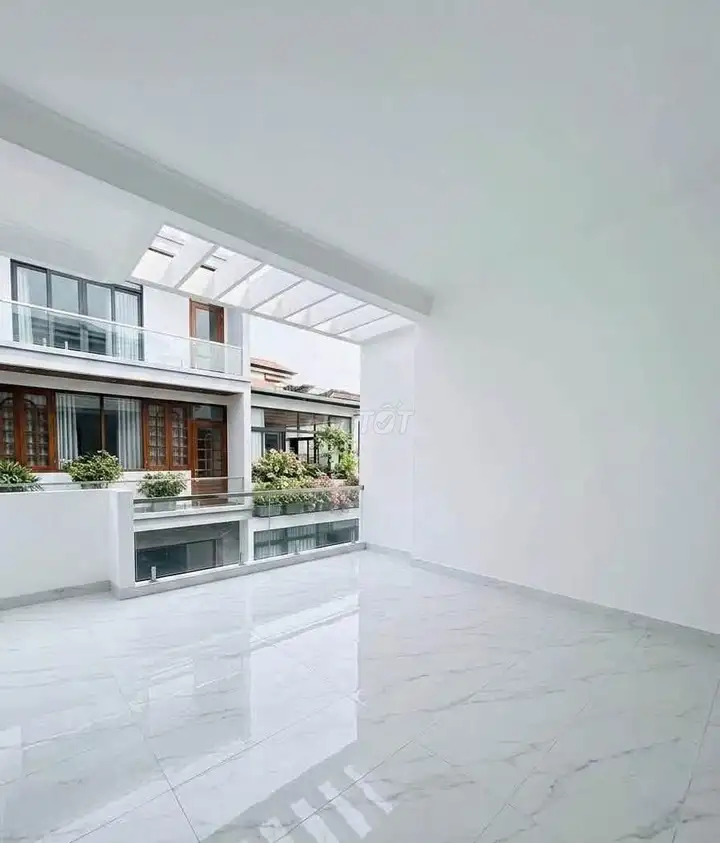 Аренда дома 50м², 5 этажей, переулок 121 Тай Ха, Дыонг Да