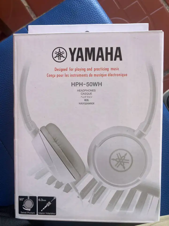 Наушники новые