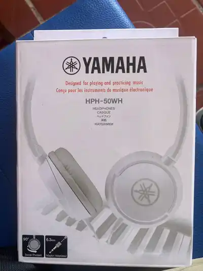 Наушники новые
