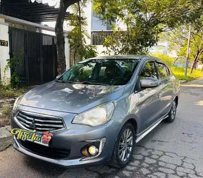 Mitsubishi Attrage 2016 автомат, в отличном состоянии
