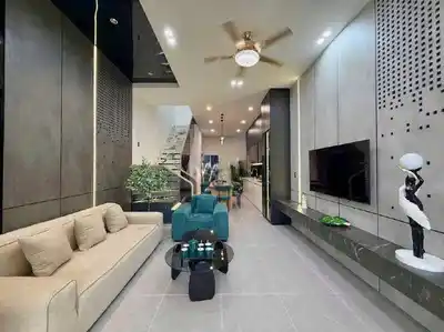 Дом 2 этажа 3 спальни 4wc 80m2