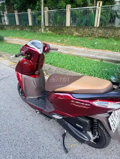 Honda Lead 2020, LED-фары, 2 такта, родной мотор, тихий, едет отлично
