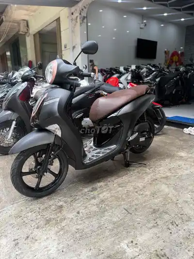 Yamaha Janus 2024 чёрный матовый, автомат