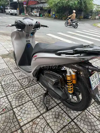 Honda SH 350i 2024 Серебристый