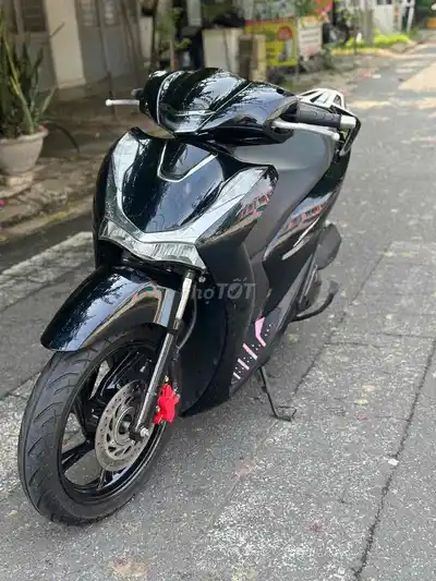 Хонда SH 150 АБС черная