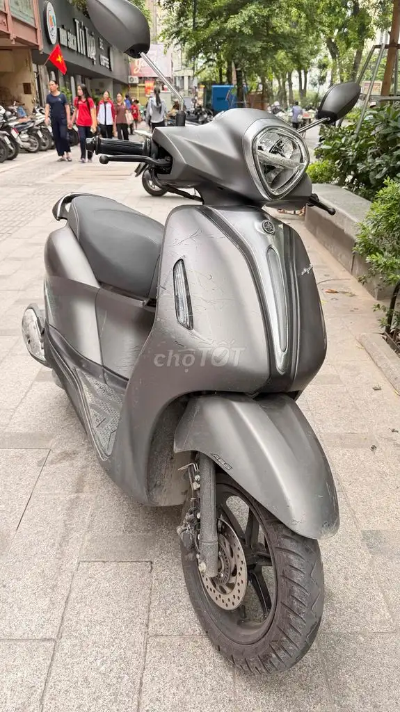 Yamaha Grande Limited 2024, серый, 6 532 км