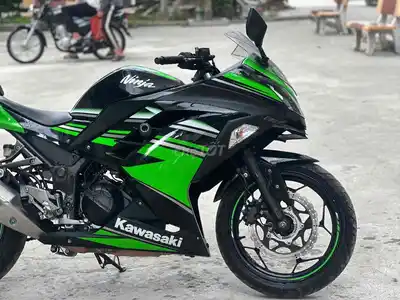Kawasaki Ninja 300 2017 сине-черный