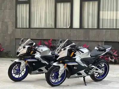 Yamaha R15M 2025 Серебристый черный