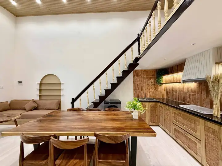 Дом 2 этажа, 3 спальни, 110 м²