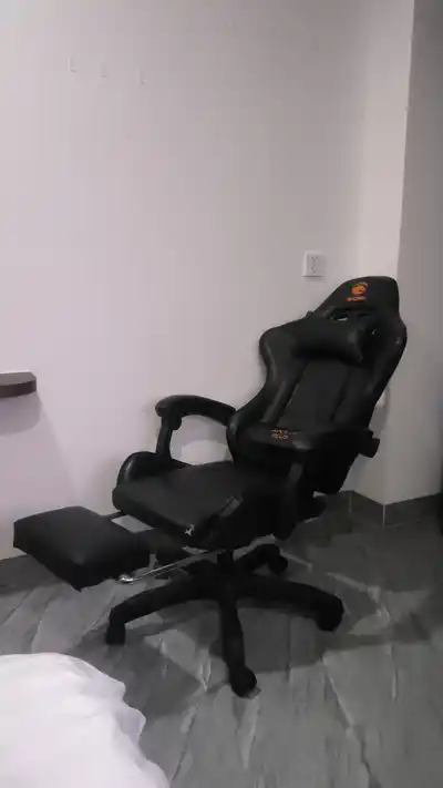 Компьютерное кресло