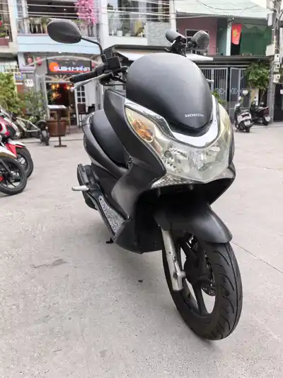 Honda PCX v1 125 куб. см. 2010