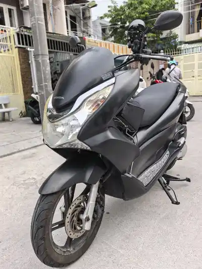 Honda PCX v1 125 куб. см. 2010