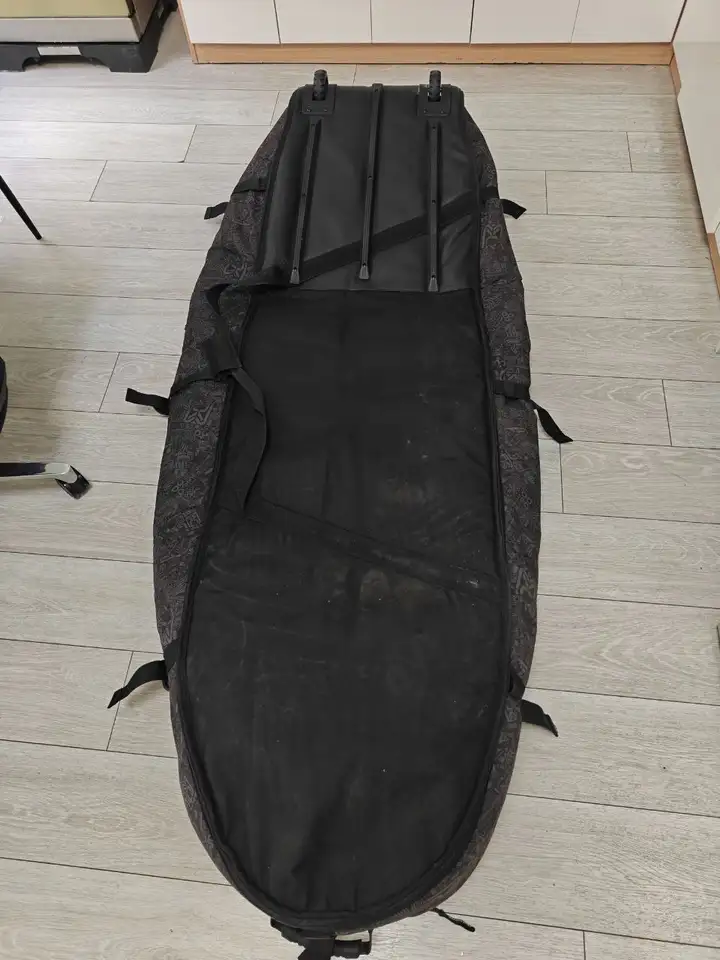 Чехол для серфбордов Dakine 6'8" на 3 доски