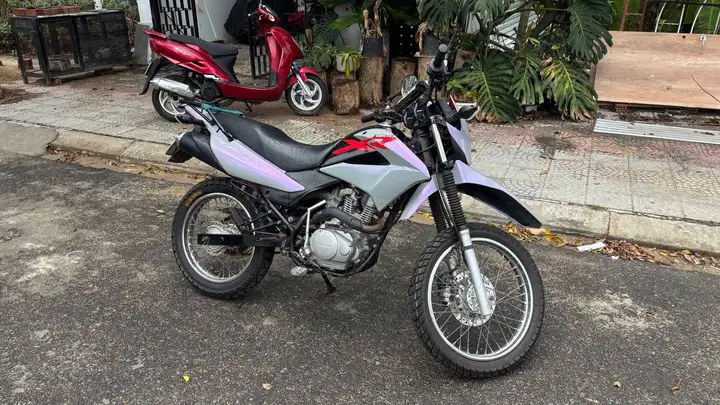 Мотоцикл XR150