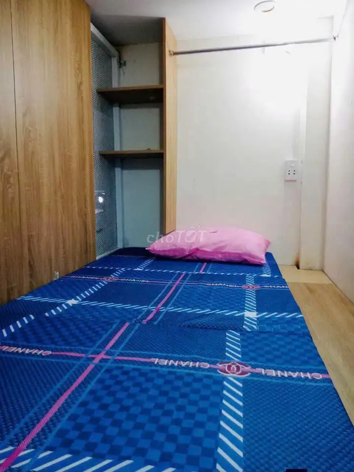 Комната в общежитии, спальный бокс с отдельной ячейкой в Дананге
