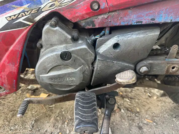 Мотоцикл Honda Wave красный