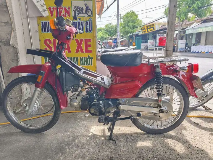 Honda Cub 50сс тюнинг до 100сс Япония с электростартером номера Хошимина для перевозки