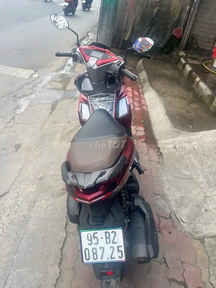 Honda Air Blade 2022 красный