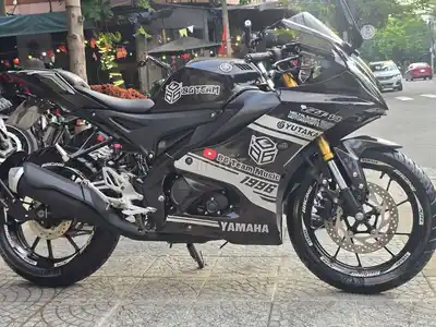 Yamaha R15v4 2024 Черный 10.000км