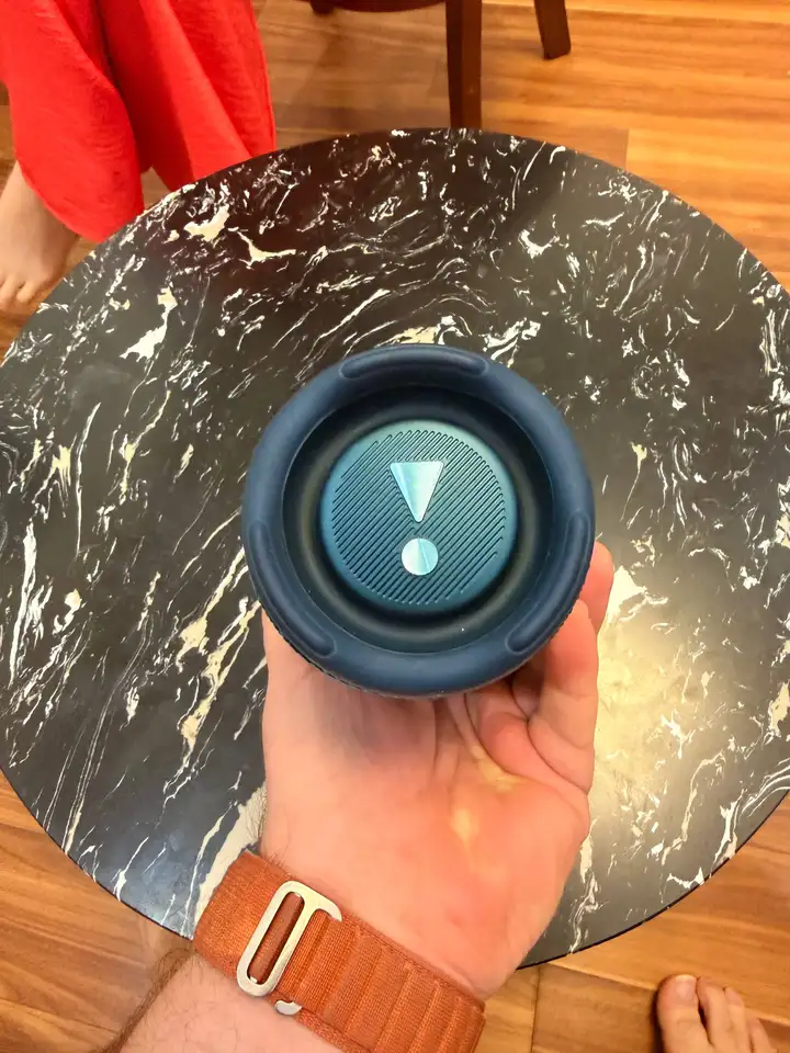 JBL Charge 5