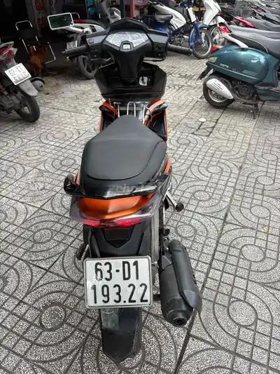 Honda Air Blade 2010 Черно-оранжевый